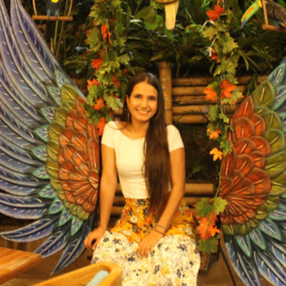 Meet your Posher, Tatiana - Picture 1 of 1